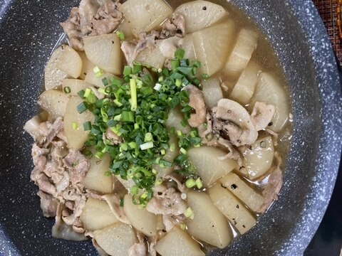 節約　簡単　冷凍豚バラ肉の豚バラ大根